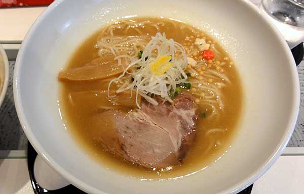 お願い！ランキング「ラーメン官僚が選ぶ渋谷にオープンした新店ベスト3」