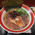 豚丼・博多とんこつ ばりかた屋 アリオ川口店