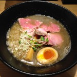 濃厚背脂拉麺　つなぎ（繋）